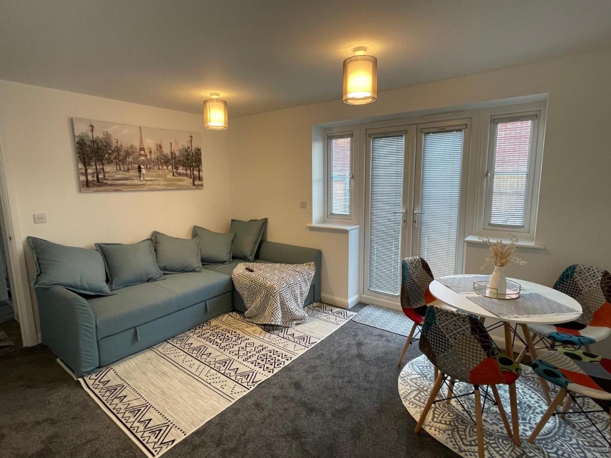 Aspen Villa هيميل هيمبستيد المظهر الخارجي الصورة